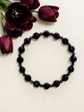 Agate/Garnet Bracelet